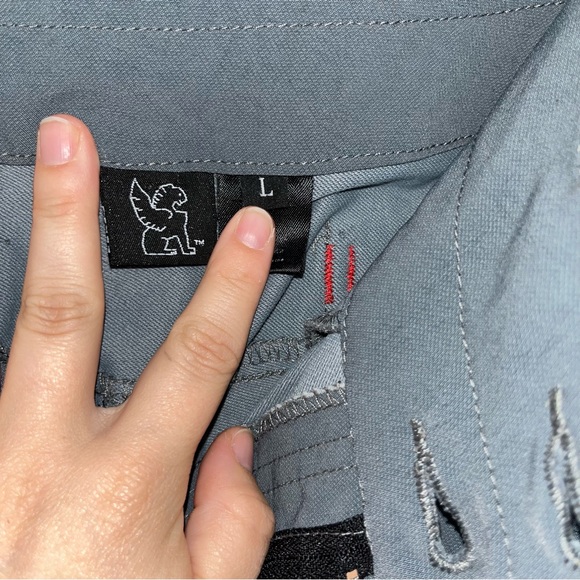 CHROME INDUSTRIES Gray Capri Cycling Cargo Pants Size Large - Picture 5 of 6